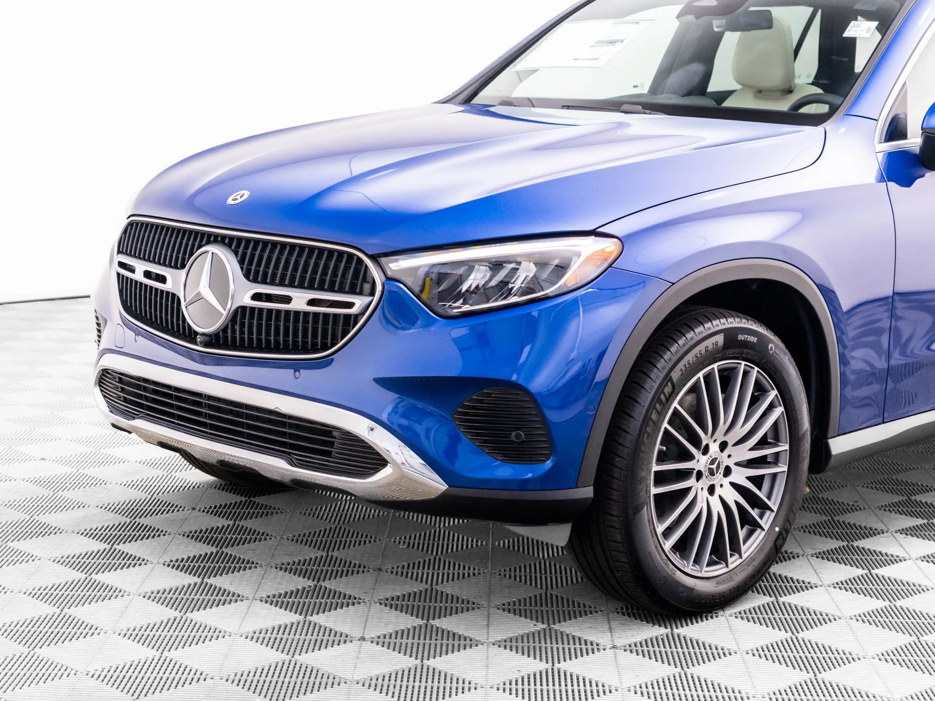 New 2026 Blue Mercedes-Benz GLC 300 image 39