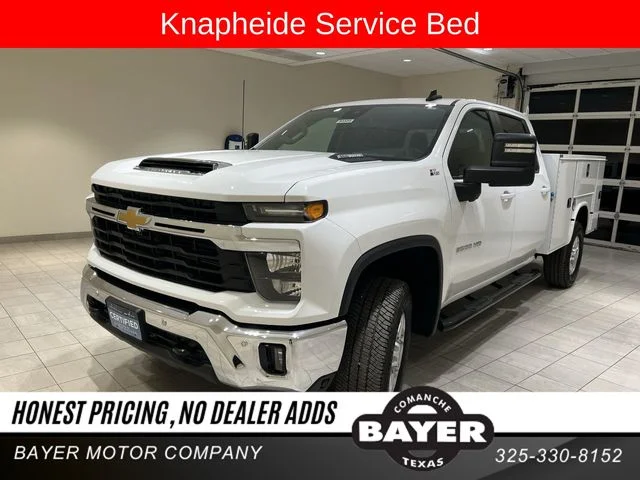 Used 2025 Summit White Chevrolet LT image 1