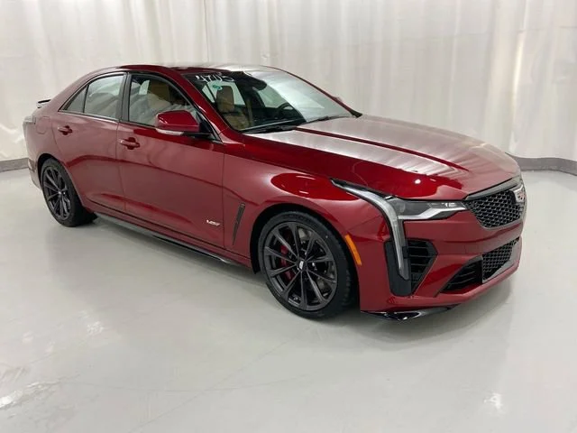 2023 Cadillac CT4 V-Series Blackwing's photo