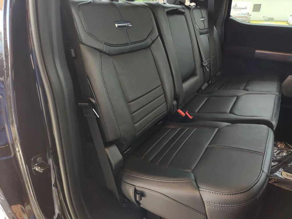 2026 Ford F-250 Super Duty Platinum - Photo 14