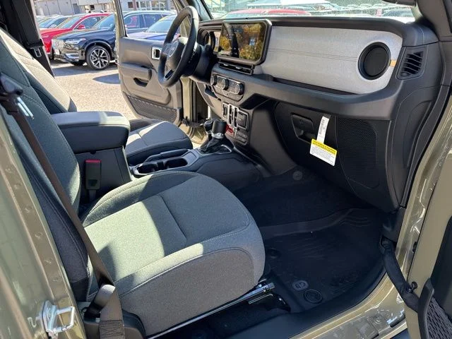 2026 Jeep Wrangler 4-Door Willys - Photo 29