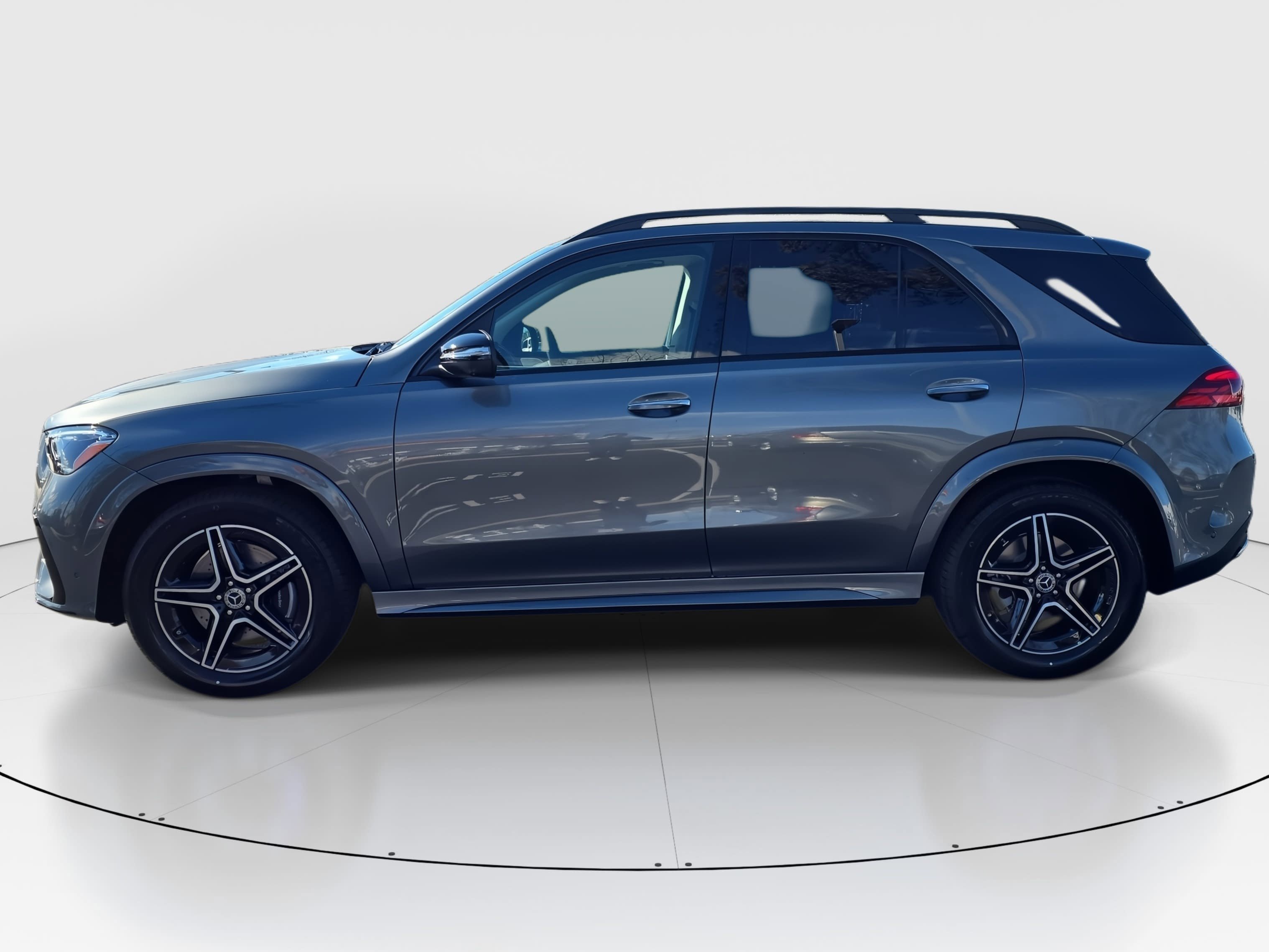 New 2026 Selenite Grey Metallic Mercedes-Benz GLE350 image 8