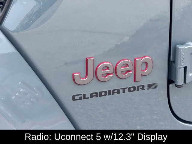 Used 2025 Gray Jeep Rubicon image 11