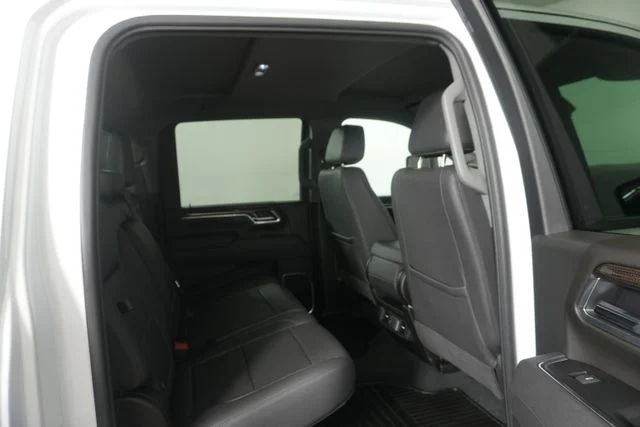 Certified Used 2025 Summit White Chevrolet LT image 34