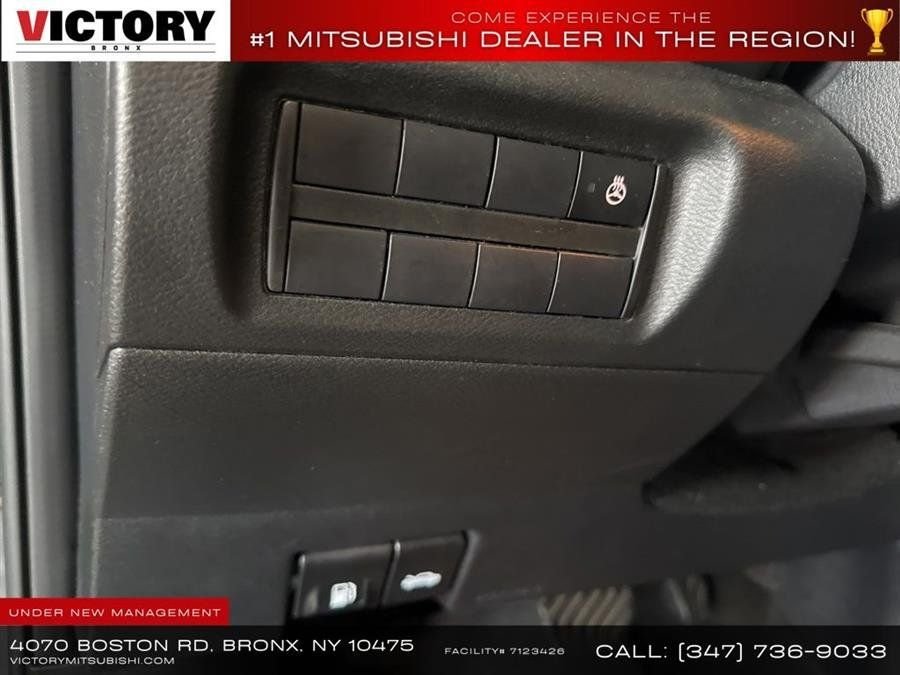 2023 Nissan Kicks SR - Photo 32