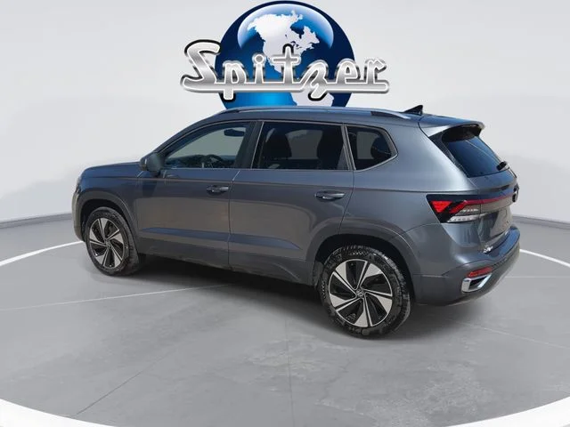 2025 Volkswagen Taos SE - Photo 6