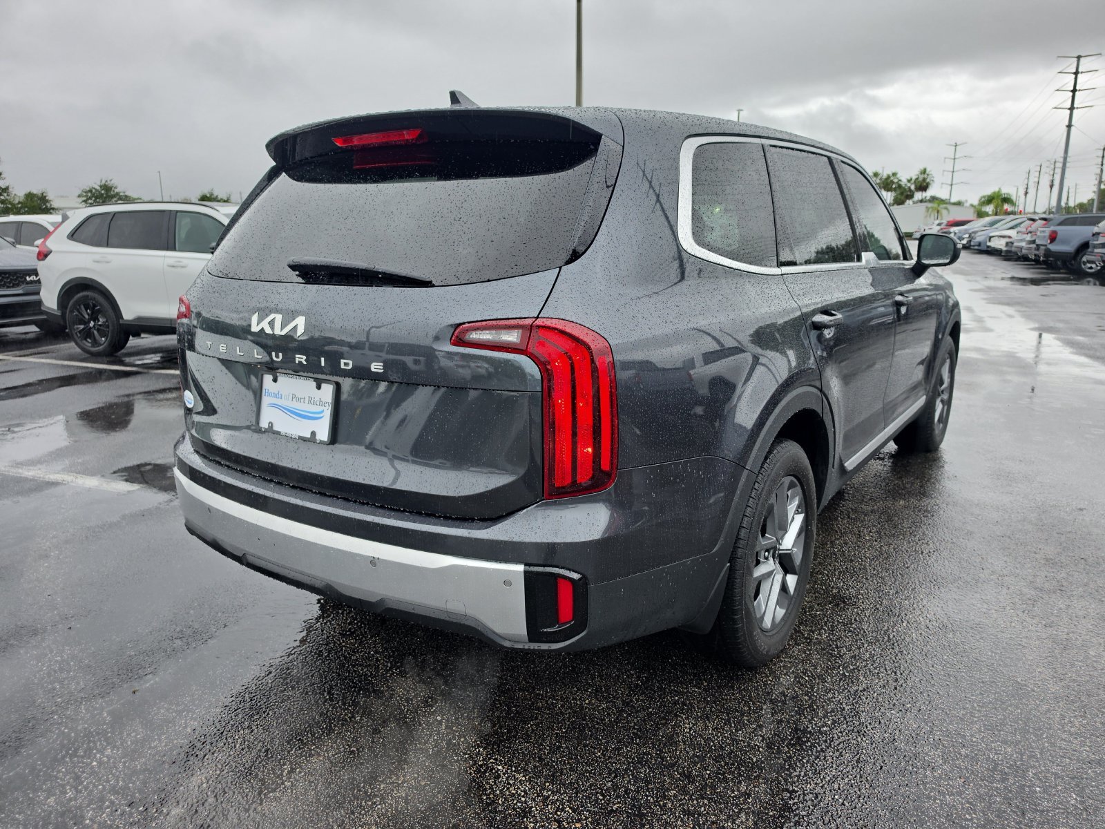 Used 2024 Gray Kia LX image 4
