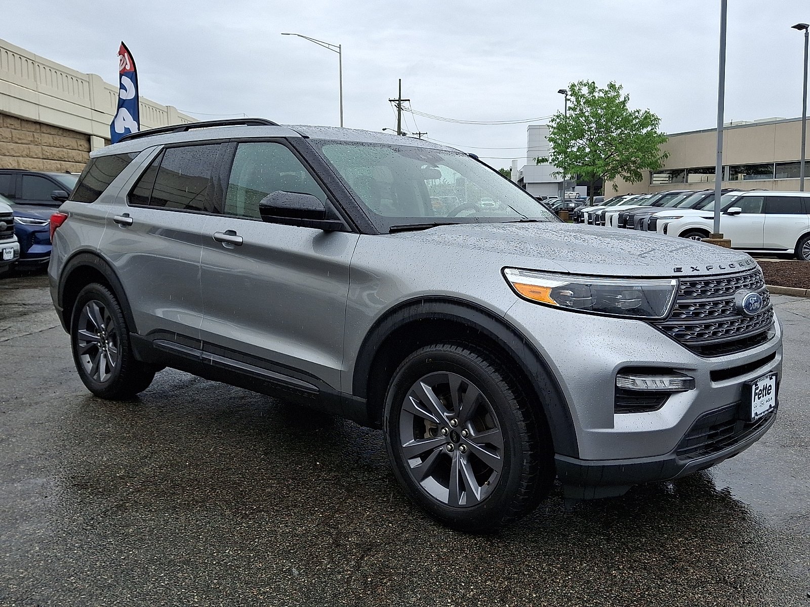 Used 2023 Iconic Silver Metallic - JS Ford XLT image 3