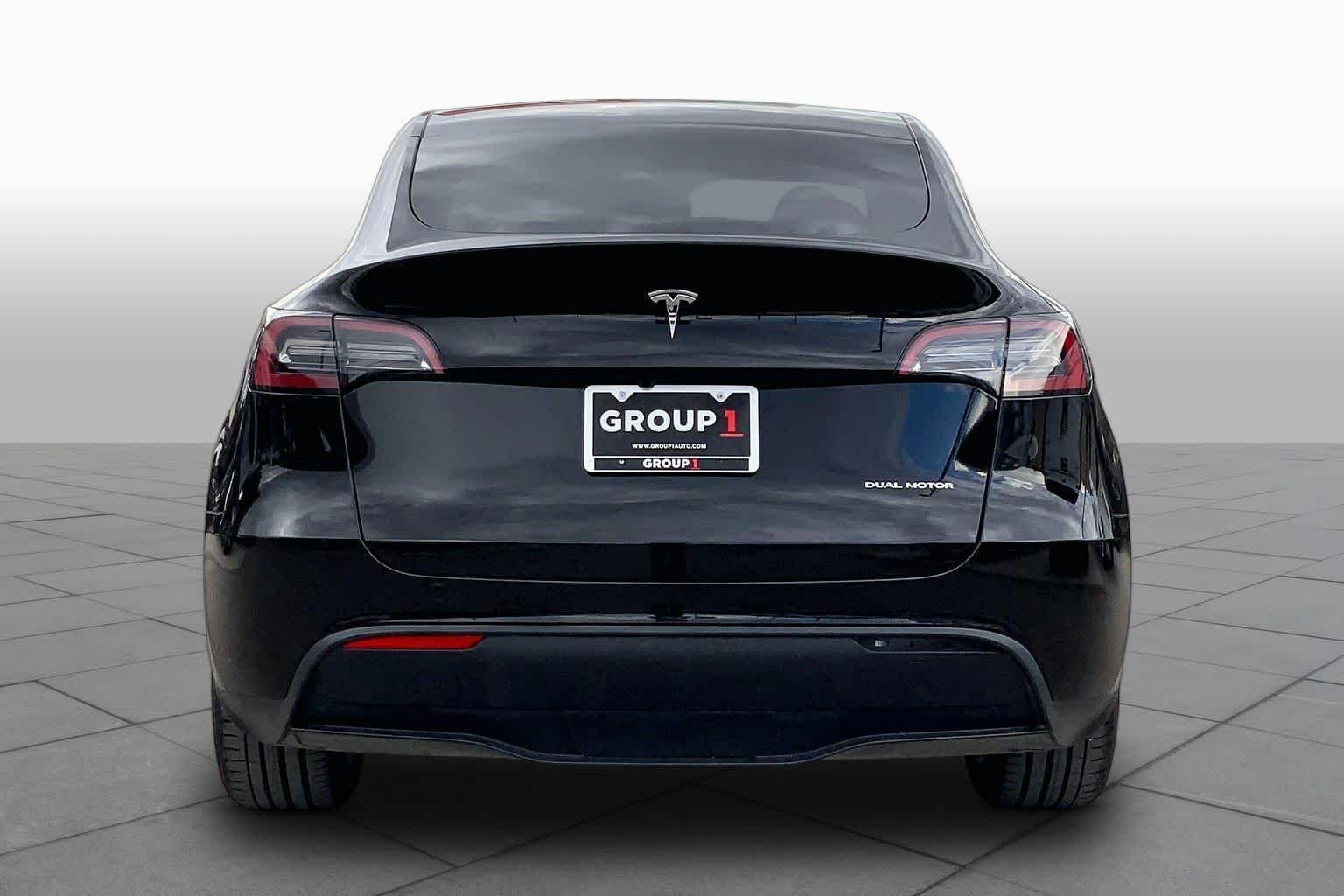 Used 2024 Stealth Grey Tesla Long Range image 4