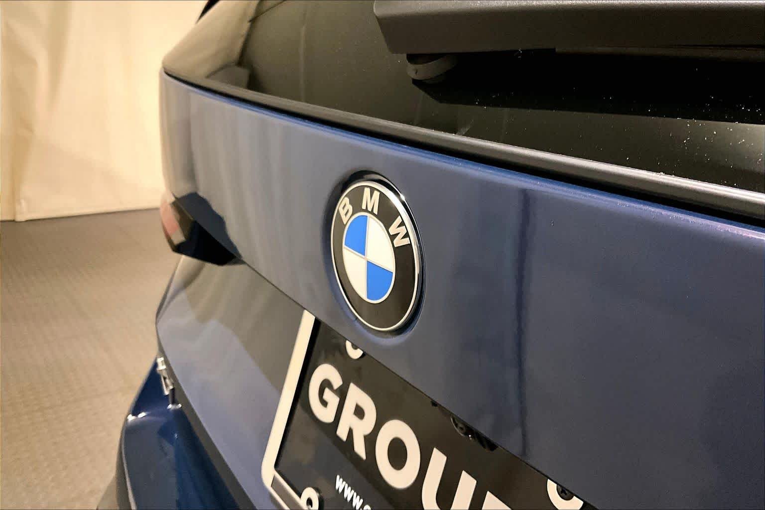 Used 2026 Night Dusk Blue Metallic BMW xDrive28i image 32