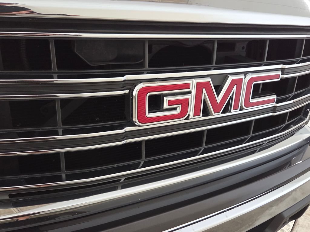 Used 2014 Silver GMC SLE image 13