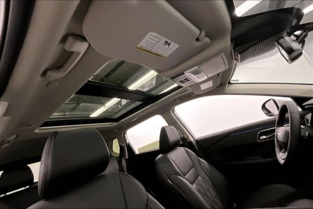 2025 Nissan Rogue Platinum - Photo 35