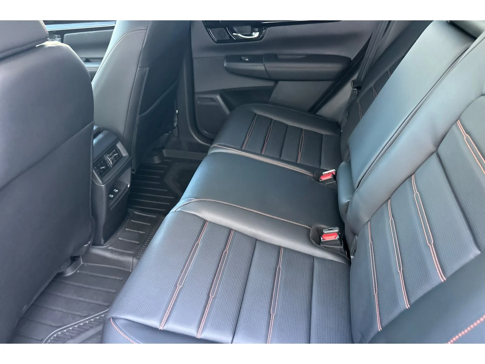 New 2027 Meteorite Gray Metallic Honda Sport Touring image 14