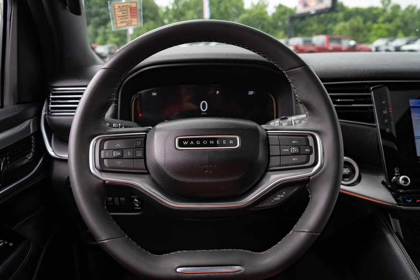 Used 2022 White Jeep Series I image 30