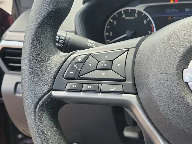 2025 Nissan Altima SV - Photo 21