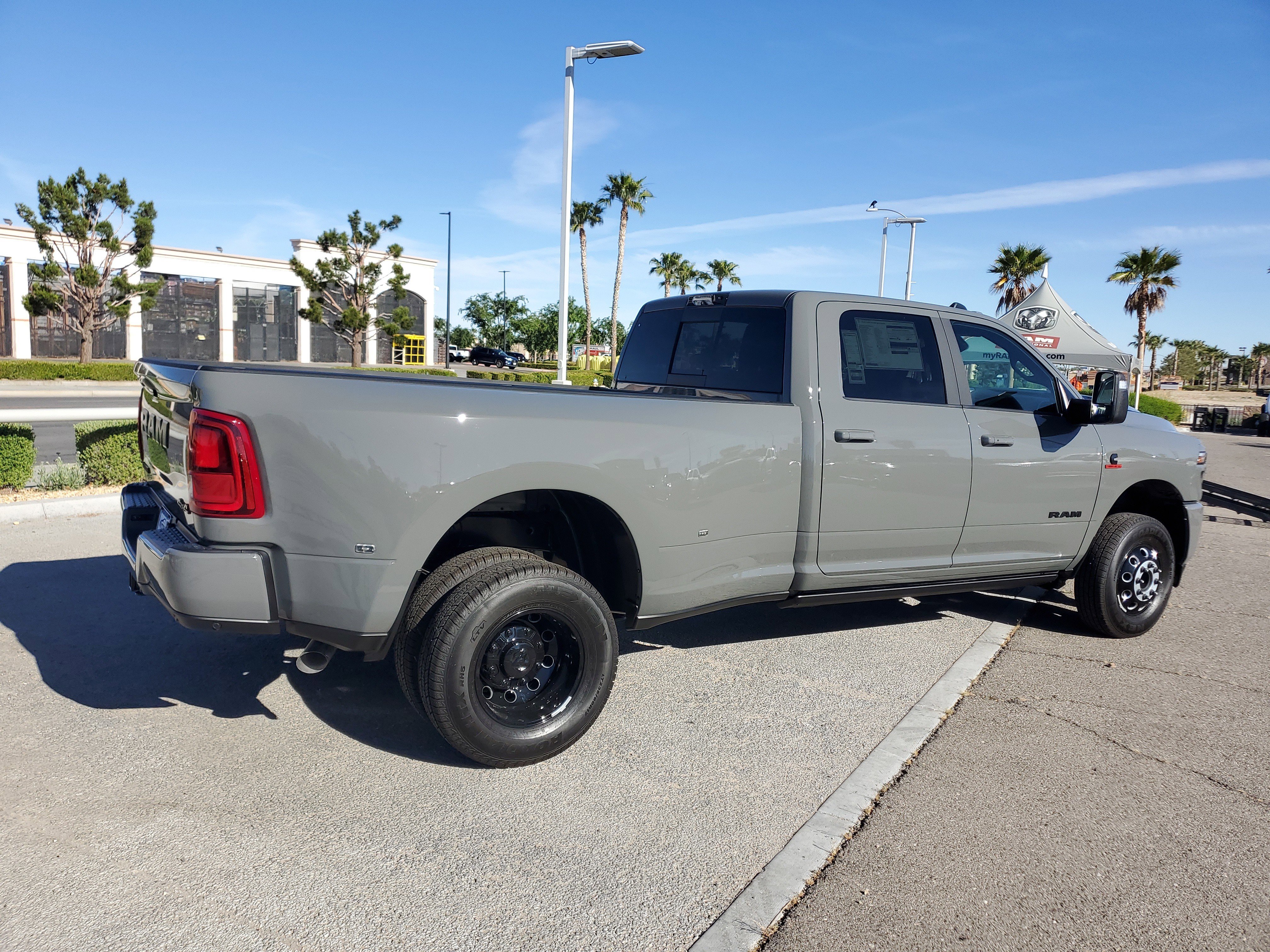 New 2026 Ceramic Gray Clear-Coat Exterior Paint RAM Laramie image 3