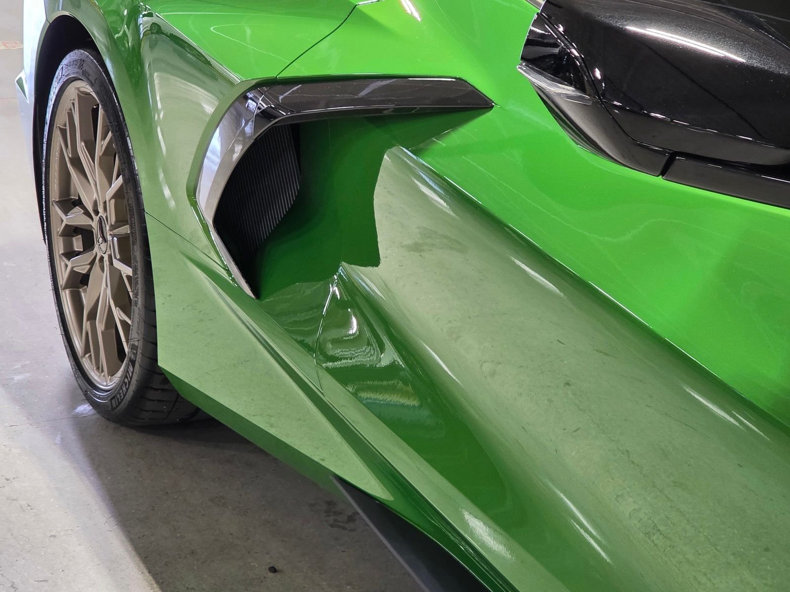Used 2026 Roswell Green Metallic Chevrolet Stingray image 14