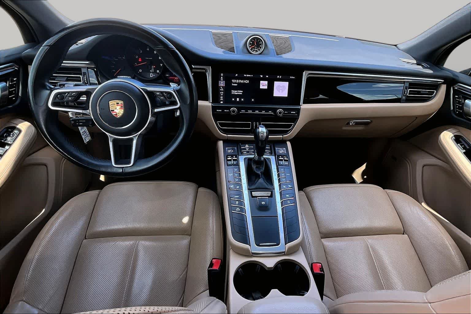Used 2021 Carrara White Metallic Porsche  image 14