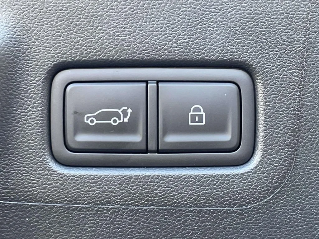 New 2026 White Hyundai Limited image 9