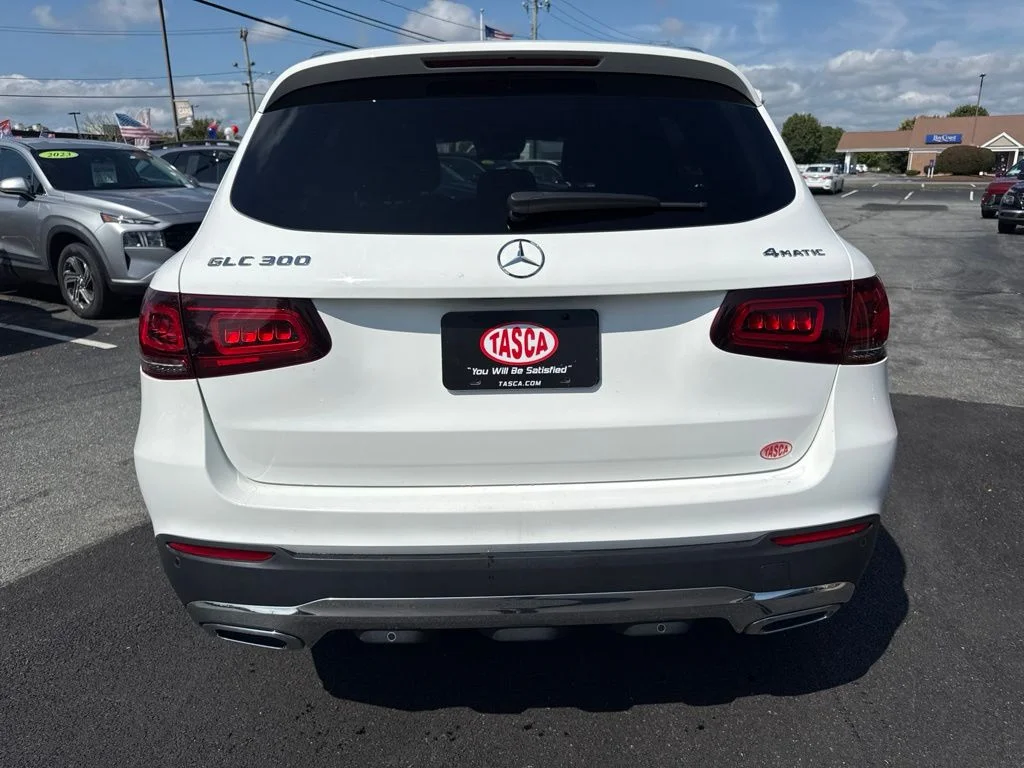 Used 2021 White Mercedes-Benz GLC 300 image 6