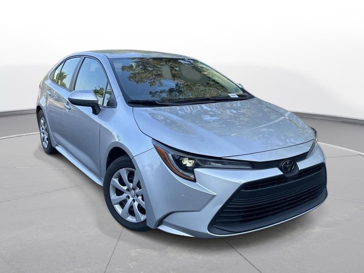 Used 2024 Classic Silver Metallic Toyota LE image 4