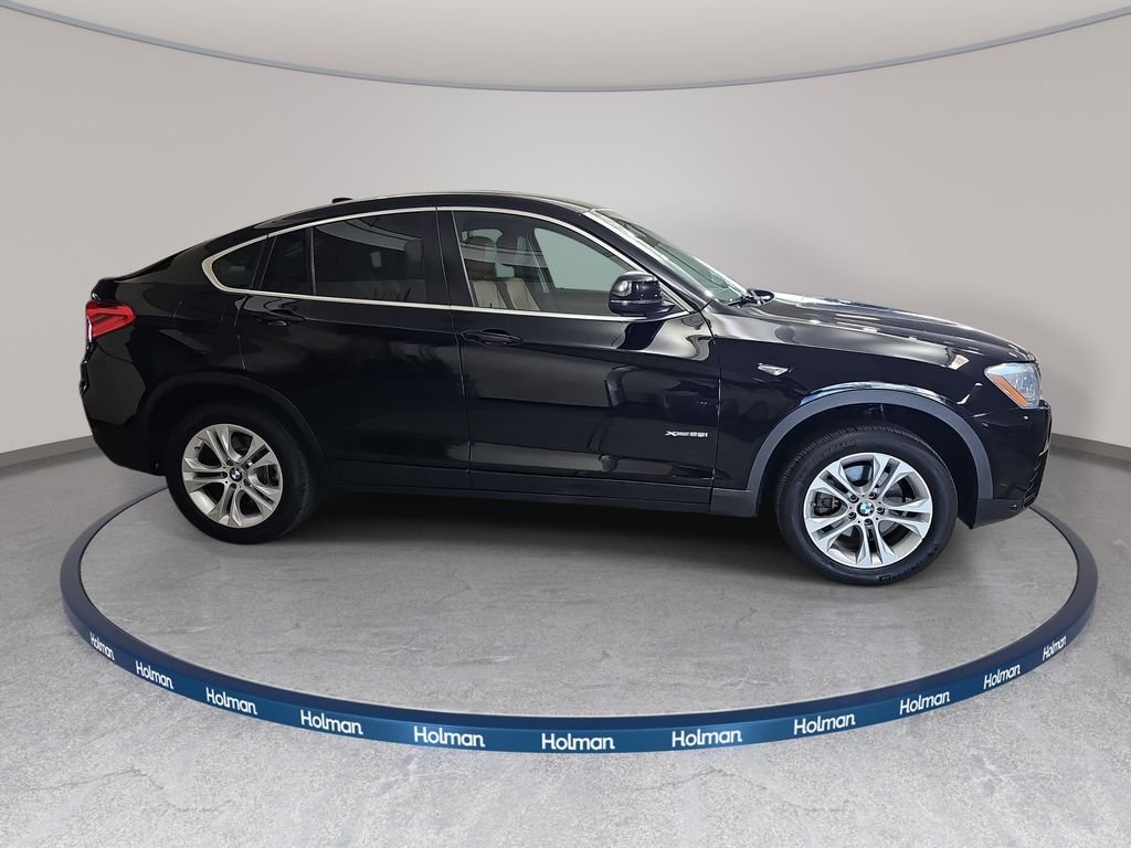 Used 2016 Black BMW xDrive28i image 5