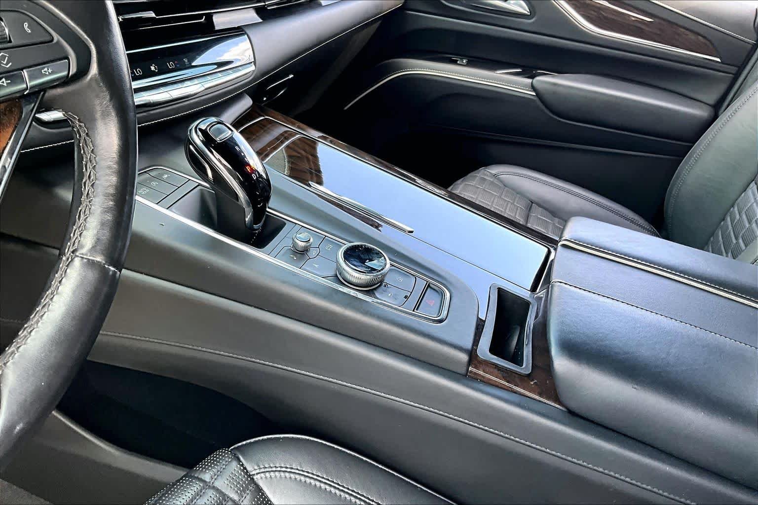 Used 2022 Galactic Gray Metallic Cadillac Premium Luxury Platinum image 15
