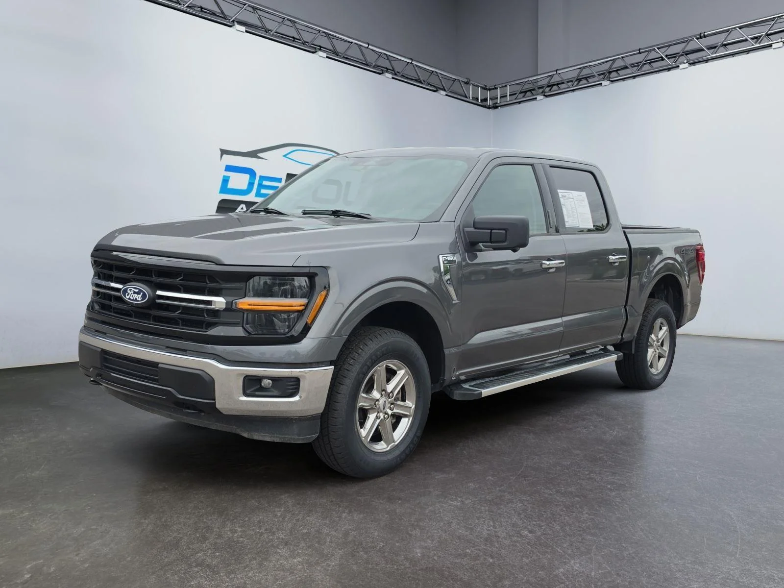 Used 2024 Carbonized Gray Ford XLT image 7