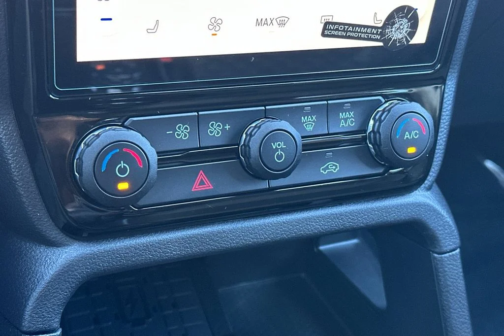 New 2025 Gray Metallic Ford XLT image 20