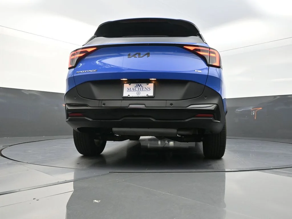 Used 2026 Blue Kia X-Line image 28