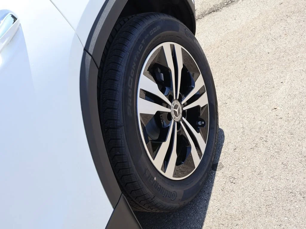 New 2026 Polar White Mercedes-Benz GLA 250 image 77
