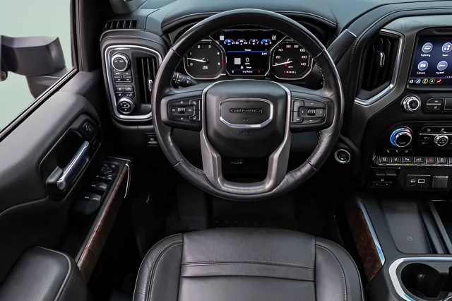 Used 2022 Blue GMC Denali image 14