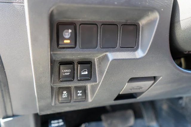Used 2023 White Nissan PRO-4X image 19