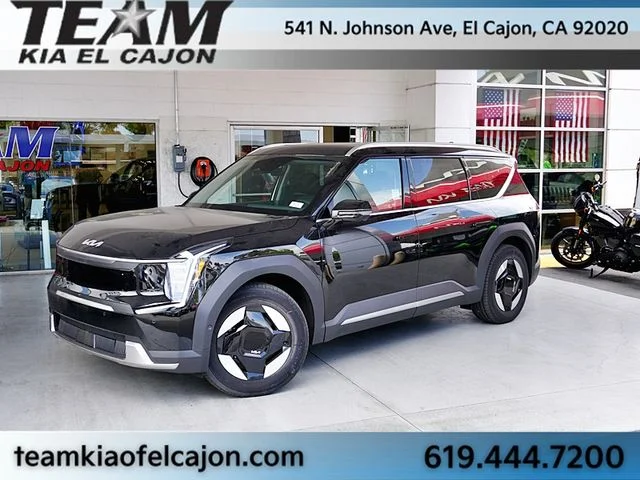 2026 Kia EV9 Wind AWD's photo