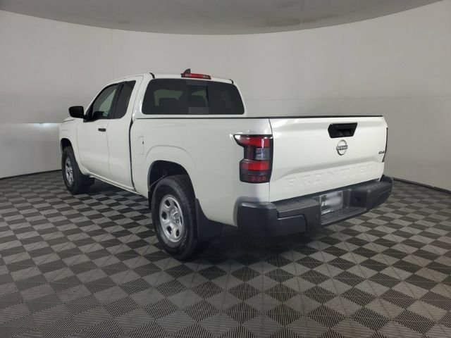New 2026 Glacier White Nissan King Cab® S image 5