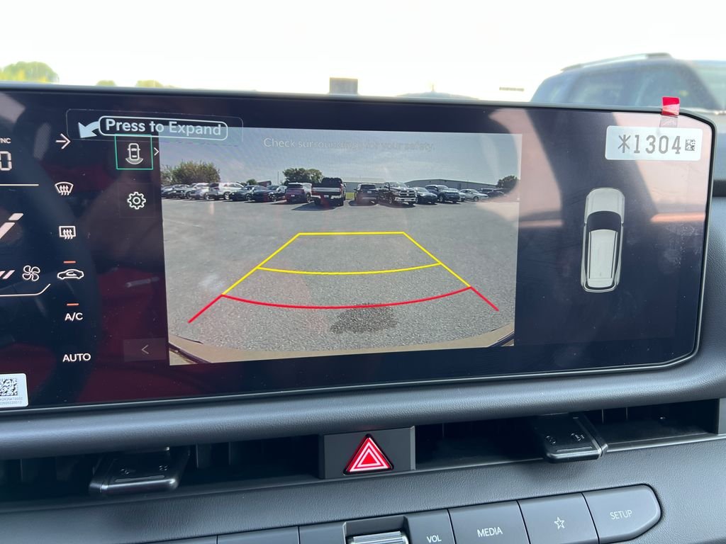 New 2027 Brown Kia X-Line S image 23