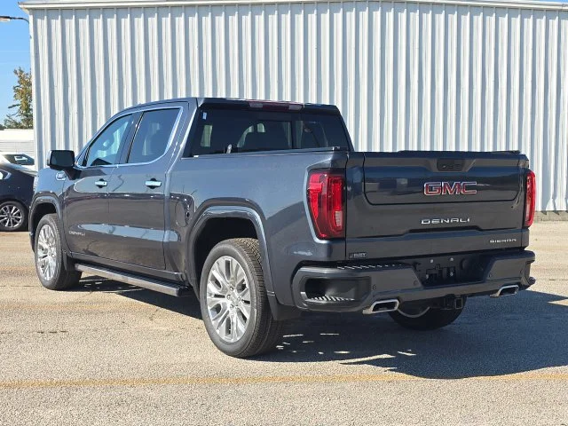 Used 2022 Blue GMC Denali image 3