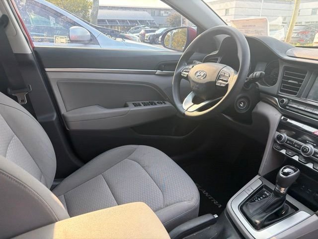 Used 2020 Calypso Red Hyundai SEL image 12