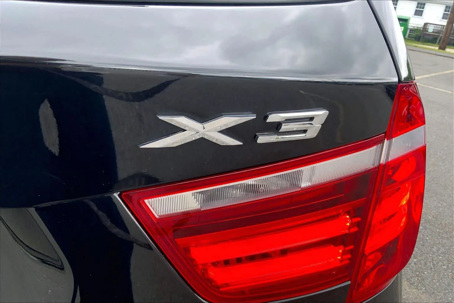 Used 2015 Alpine White BMW xDrive28i image 10