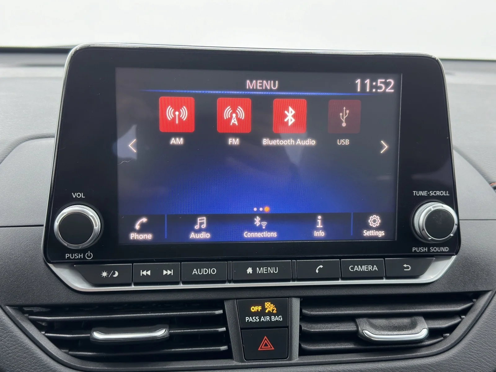 Used 2022 Gun Metallic Nissan 2.5 SR image 18