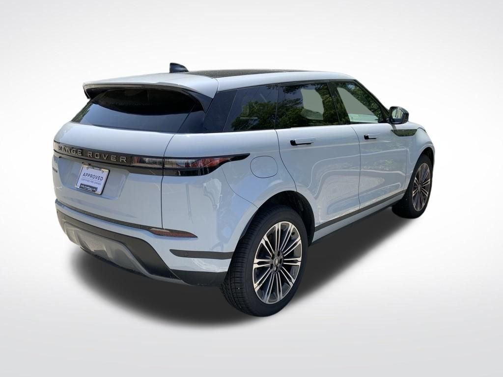 Used 2024 Gray Land Rover S image 8