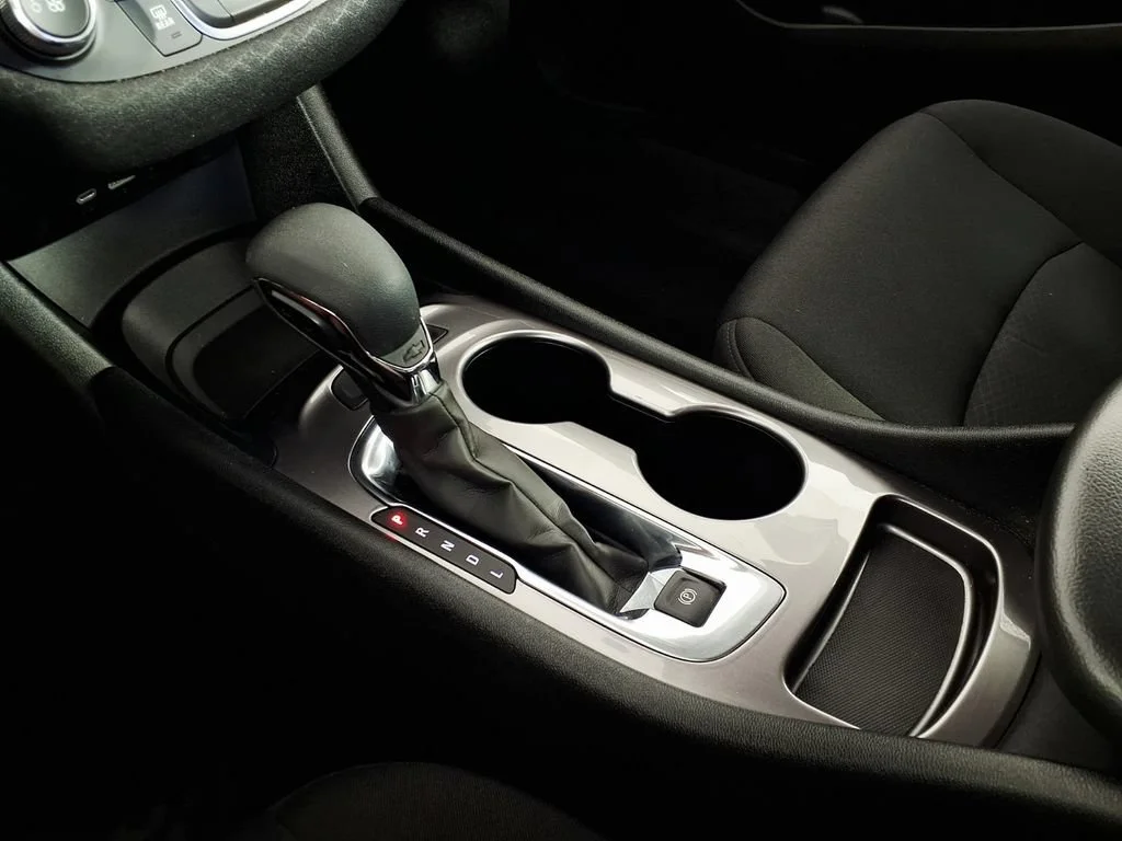 Used 2024 Summit White Chevrolet FL image 20