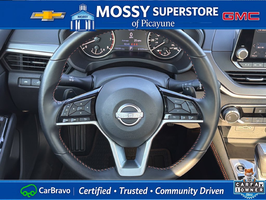 2025 Nissan Altima SR - Photo 16