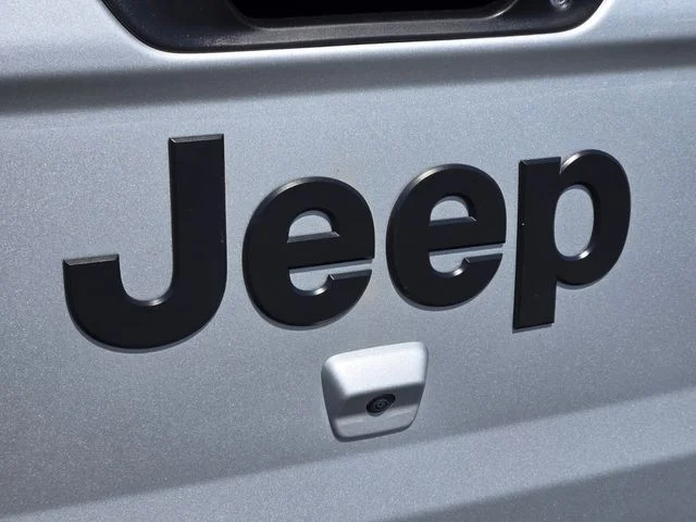 Used 2024 Silver Jeep Sport image 17