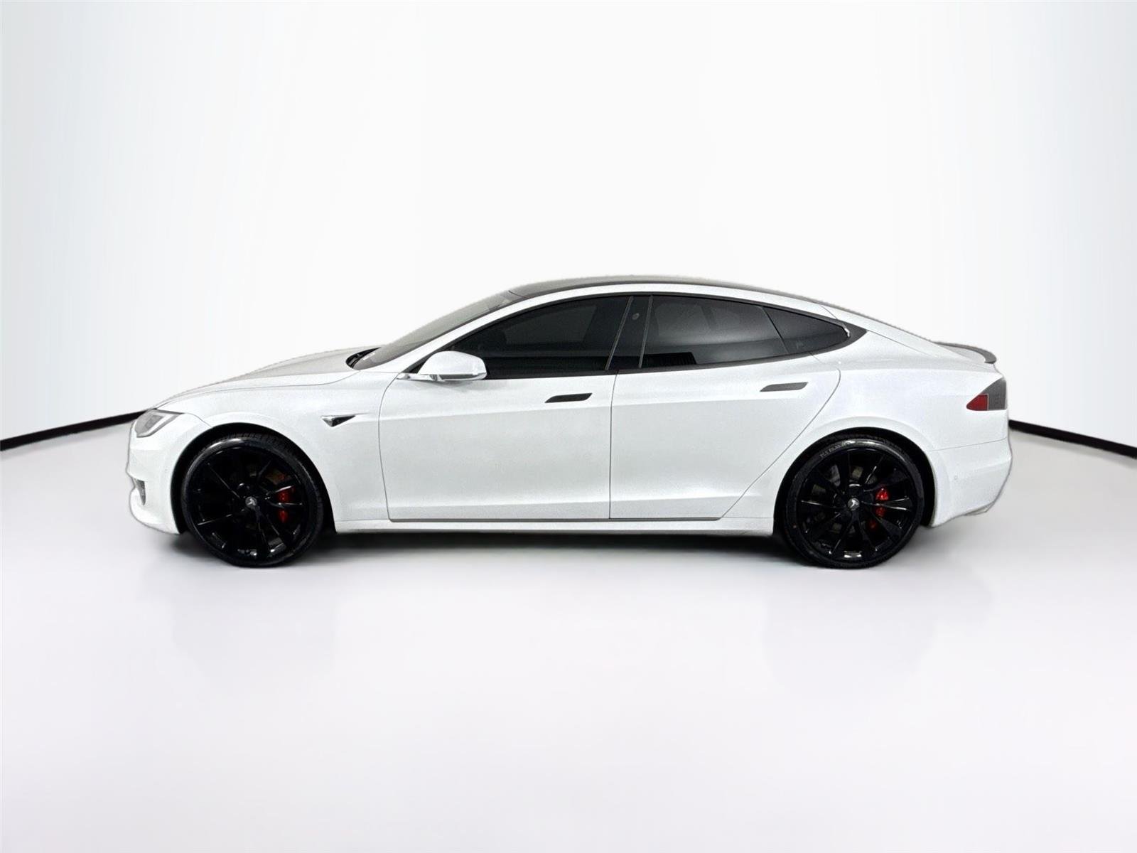 Used 2019 Pearl White Multi-Coat Tesla Performance image 14