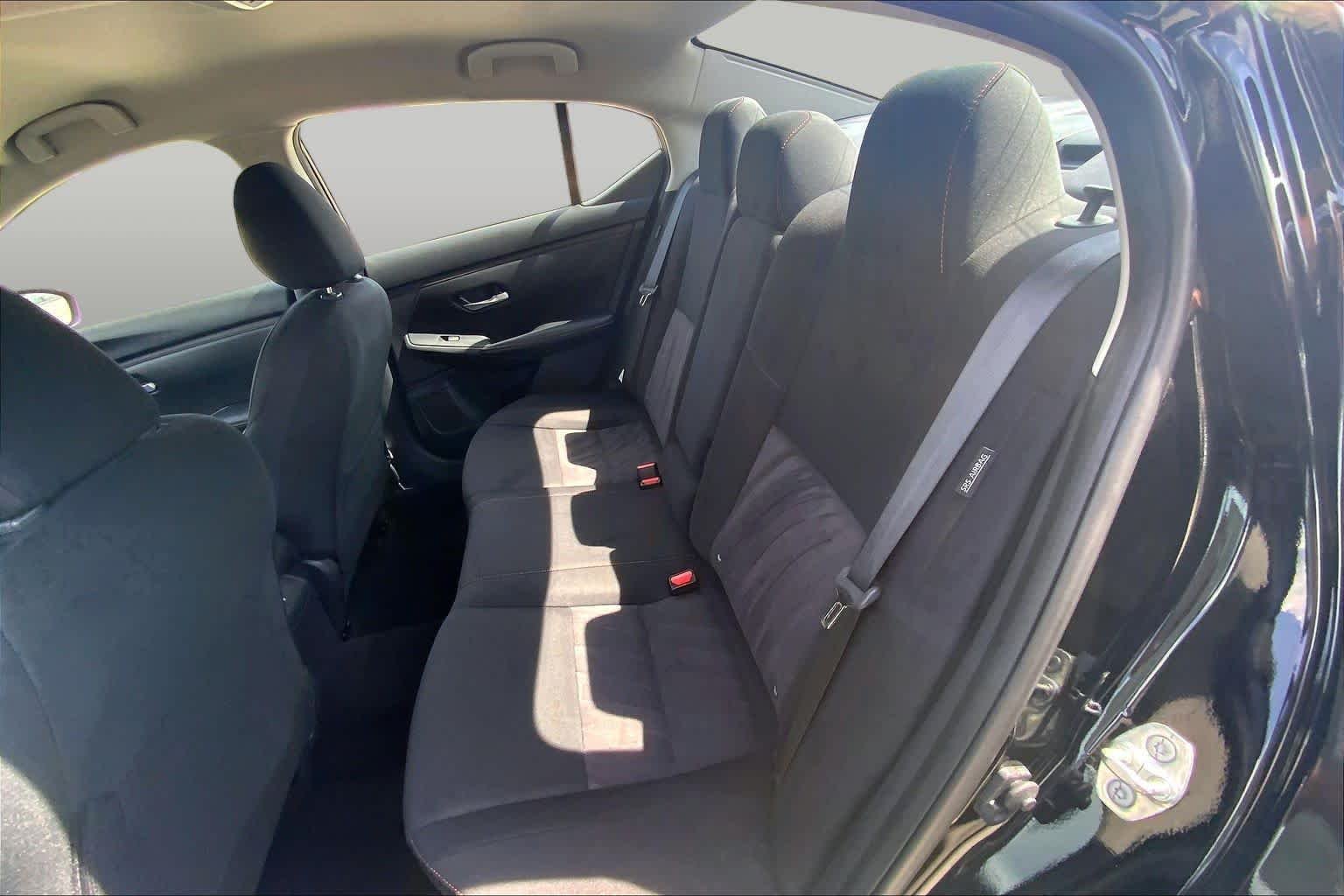 Used 2025 Super Black Nissan SR image 20