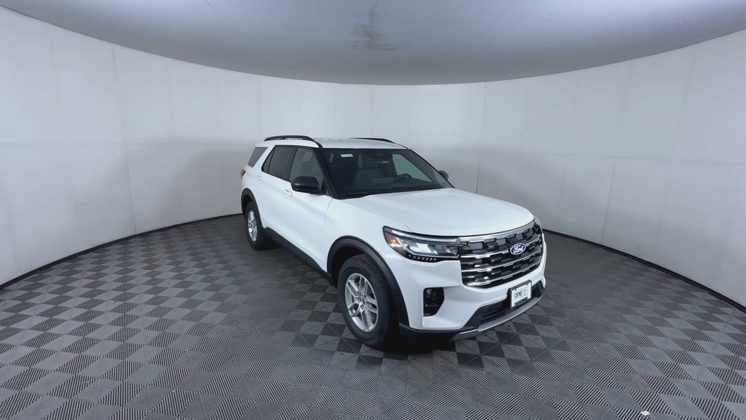 New 2027 Star White Metallic Tri-Coat Ford Active w/200A Pkg image 2