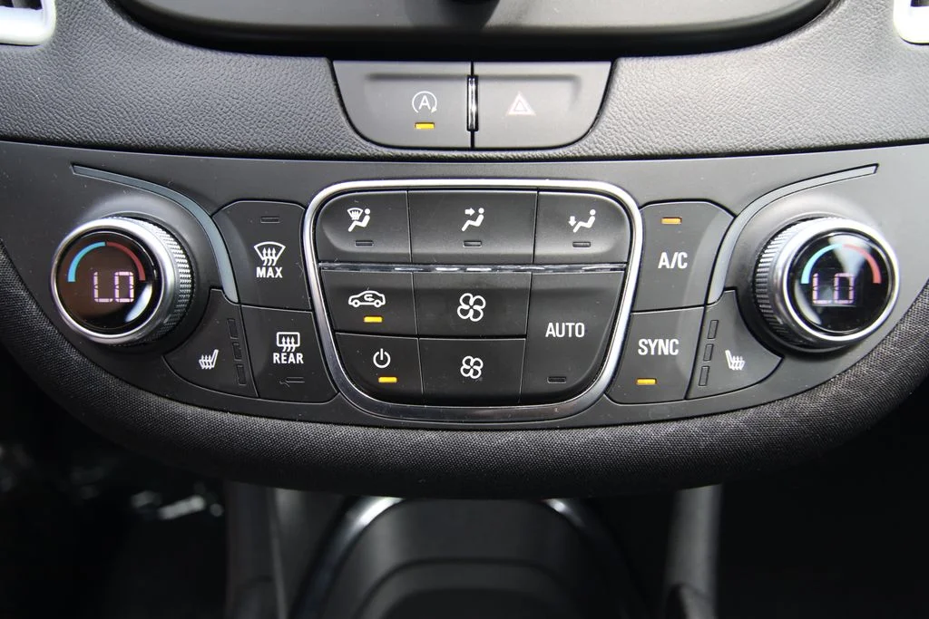Used 2024 Mosaic Black Metallic Chevrolet LT image 27