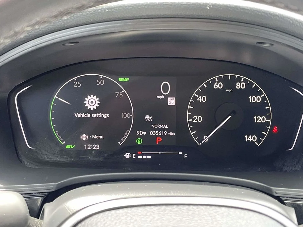 Certified Used 2025  Honda Sport image 30