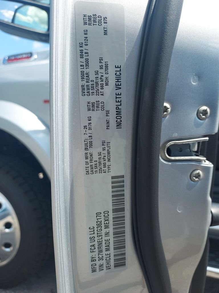 New 2026 Silver Zynith RAM Tradesman image 24